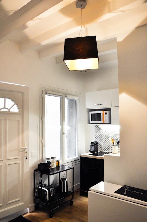 Appartement Duplex de charme au Coeur de Montmartre à Paris Chambre photo