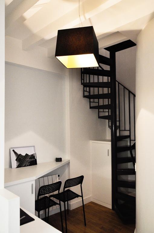 Appartement Duplex de charme au Coeur de Montmartre à Paris Chambre photo