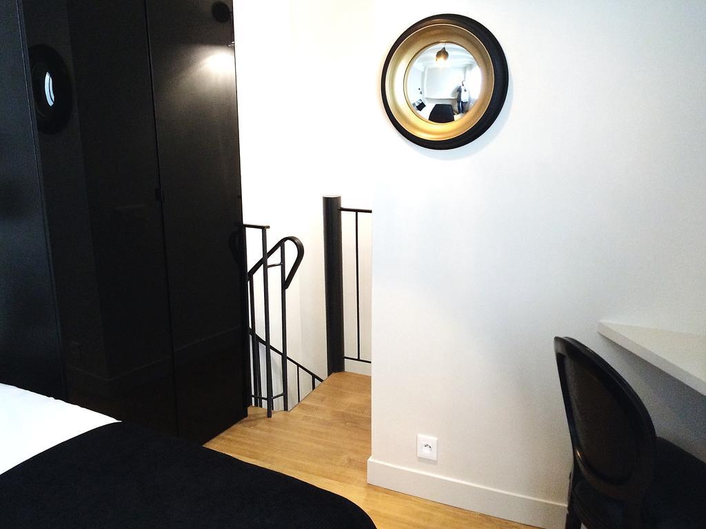 Appartement Duplex de charme au Coeur de Montmartre à Paris Chambre photo